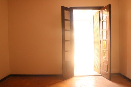 Casa à venda com 112m², 2 quartos e 1 vagaQuarto 2