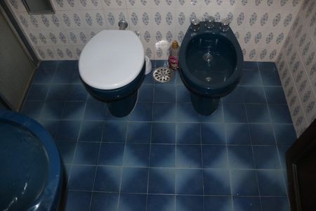 Casa à venda com 112m², 2 quartos e 1 vagaBanheiro