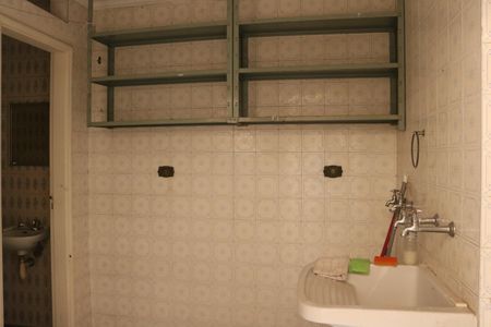 Casa à venda com 112m², 2 quartos e 1 vagaÁrea de Serviço