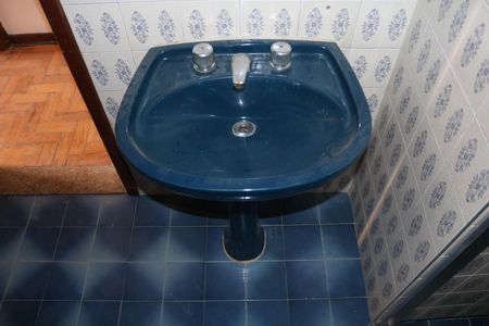 Casa à venda com 112m², 2 quartos e 1 vagaBanheiro