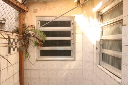 Casa à venda com 112m², 2 quartos e 1 vagaÁrea de Serviço