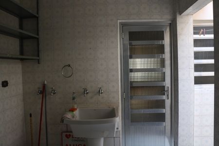 Casa à venda com 112m², 2 quartos e 1 vagaÁrea de Serviço