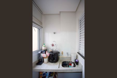 Apartamento à venda com 45m², 2 quartos e 1 vagaÁrea de Serviço