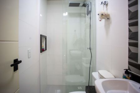 Apartamento à venda com 45m², 2 quartos e 1 vagaBanheiro Social