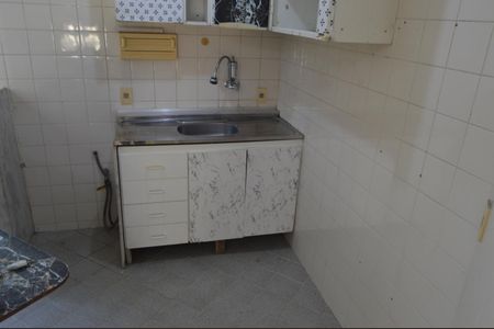 Apartamento à venda com 60m², 2 quartos e 1 vaga Apartamento à venda com 60m², 2 quartos e 1 vagaCozinha