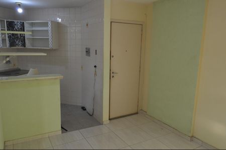 Apartamento à venda com 60m², 2 quartos e 1 vaga Apartamento à venda com 60m², 2 quartos e 1 vagaSala