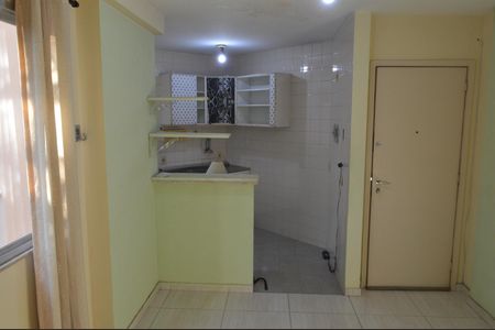 Apartamento à venda com 60m², 2 quartos e 1 vaga Apartamento à venda com 60m², 2 quartos e 1 vagaCozinha