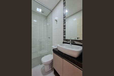 Apartamento à venda com 45m², 2 quartos e 1 vaga Apartamento à venda com 45m², 2 quartos e 1 vagaBanheiro Social