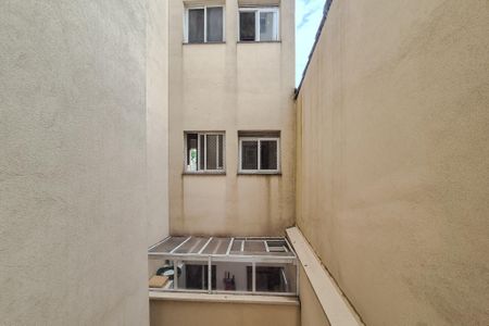 Apartamento à venda com 45m², 2 quartos e 1 vaga Apartamento à venda com 45m², 2 quartos e 1 vagaÁrea de Serviço - vista