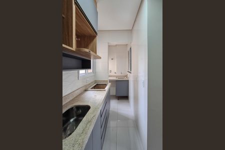 Apartamento à venda com 45m², 2 quartos e 1 vaga Apartamento à venda com 45m², 2 quartos e 1 vagaCozinha - Armários