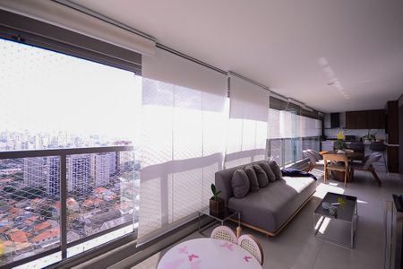 Apartamento à venda com 133m², 3 quartos e 2 vagasVaranda/Área de Serviço