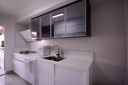 Apartamento à venda com 133m², 3 quartos e 2 vagasCozinha