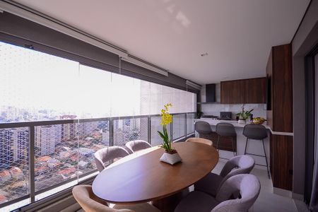 Apartamento à venda com 133m², 3 quartos e 2 vagasVaranda/Área de Serviço