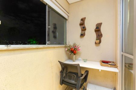 Apartamento à venda com 69m², 3 quartos e 1 vaga Apartamento à venda com 69m², 3 quartos e 1 vagavaranda/Sala