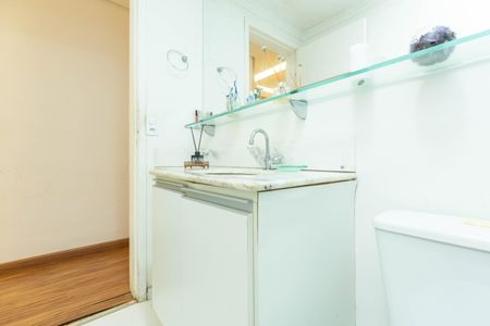 Apartamento à venda com 69m², 3 quartos e 1 vaga Apartamento à venda com 69m², 3 quartos e 1 vagaBanheiro