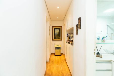 Apartamento à venda com 69m², 3 quartos e 1 vaga Apartamento à venda com 69m², 3 quartos e 1 vagaCorredor