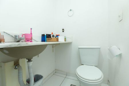 Apartamento à venda com 69m², 3 quartos e 1 vaga Apartamento à venda com 69m², 3 quartos e 1 vagaBanheiro