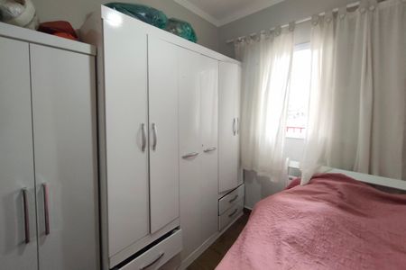 Casa à venda com 230m², 5 quartos e 4 vagas Casa à venda com 230m², 5 quartos e 4 vagasCasa 2 - Quarto 2