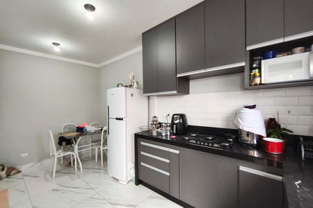 Casa à venda com 230m², 5 quartos e 4 vagas Casa à venda com 230m², 5 quartos e 4 vagasCasa 2 - Cozinha