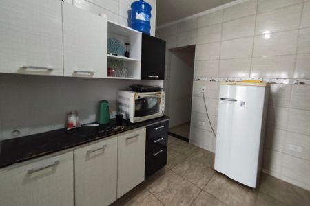 Casa à venda com 230m², 5 quartos e 4 vagas Casa à venda com 230m², 5 quartos e 4 vagasCasa 3 - Cozinha