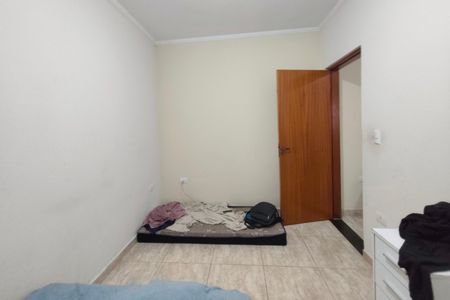 Casa à venda com 230m², 5 quartos e 4 vagas Casa à venda com 230m², 5 quartos e 4 vagasCasa 3 - Quarto