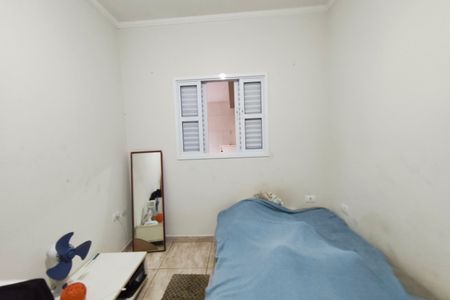 Casa à venda com 230m², 5 quartos e 4 vagas Casa à venda com 230m², 5 quartos e 4 vagasCasa 3 - Quarto