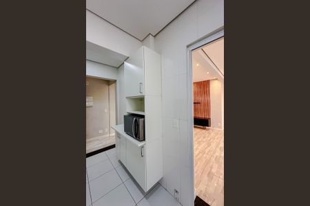 Apartamento à venda com 70m², 1 quarto e 2 vagasCozinha