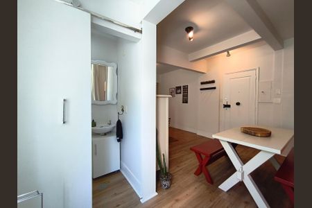 Apartamento para alugar com 86m², 2 quartos e 1 vagaÁrea de Serviço