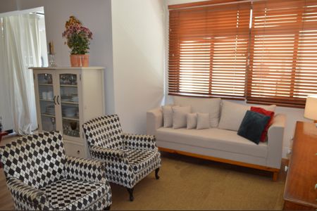 Apartamento para alugar com 86m², 2 quartos e 1 vagaSala