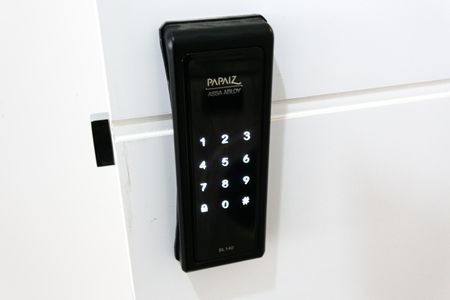 Studio à venda com 26m², 1 quarto e sem vaga Studio à venda com 26m², 1 quarto e sem vagaFechadura Eletrônica