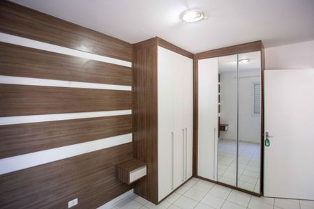 Apartamento para alugar com 54m², 2 quartos e 1 vagaQuarto 2