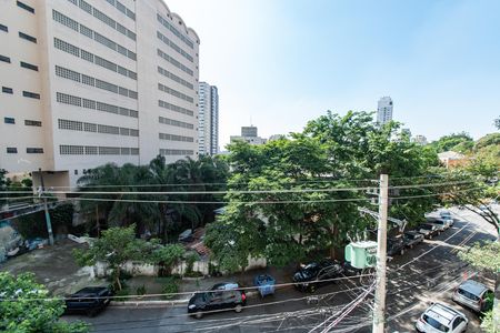 Apartamento para alugar com 32m², 1 quarto e sem vaga Apartamento para alugar com 32m², 1 quarto e sem vagaVista da varanda
