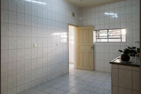 Casa à venda com 300m², 6 quartos e 4 vagas Casa à venda com 300m², 6 quartos e 4 vagasCozinha casa 2