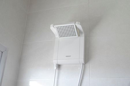 Casa à venda com 300m², 6 quartos e 4 vagas Casa à venda com 300m², 6 quartos e 4 vagasBanheiro casa 1