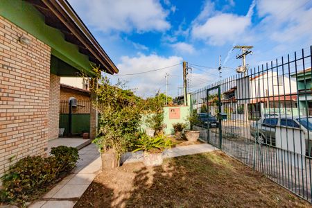 Casa à venda com 300m², 2 quartos e 1 vaga Casa à venda com 300m², 2 quartos e 1 vagaJardim