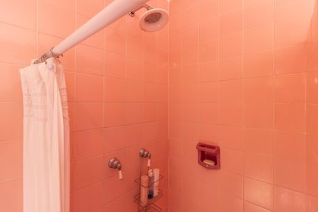 Apartamento à venda com 240m², 2 quartos e 2 vagasBanheiro da Suíte