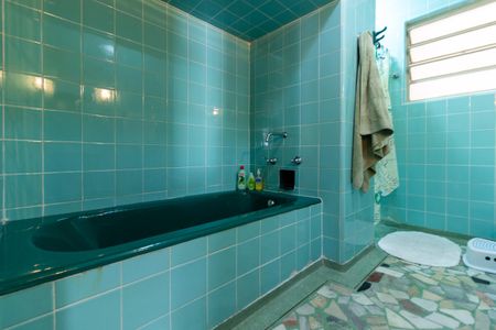 Apartamento à venda com 240m², 2 quartos e 2 vagasBanheiro