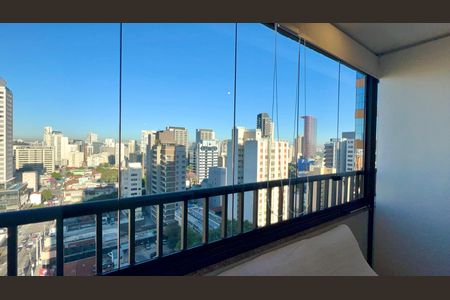 Studio para alugar com 25m², 1 quarto e sem vaga Studio para alugar com 25m², 1 quarto e sem vagaVaranda