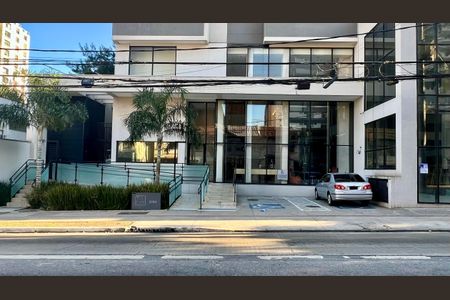 Studio para alugar com 25m², 1 quarto e sem vaga Studio para alugar com 25m², 1 quarto e sem vagaFachada