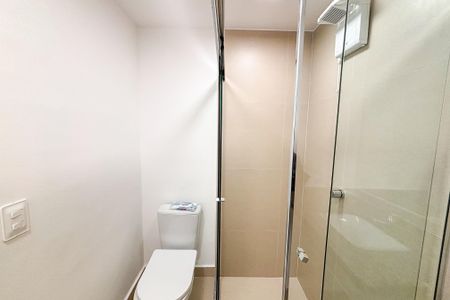 Studio para alugar com 25m², 1 quarto e sem vaga Studio para alugar com 25m², 1 quarto e sem vagaBanheiro