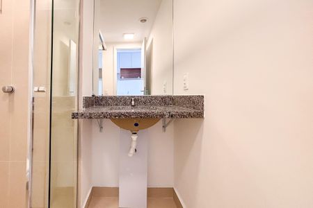 Studio para alugar com 25m², 1 quarto e sem vaga Studio para alugar com 25m², 1 quarto e sem vagaBanheiro