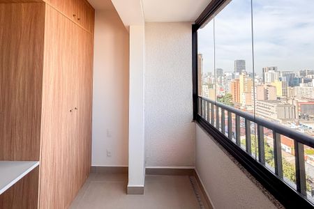 Studio para alugar com 25m², 1 quarto e sem vaga Studio para alugar com 25m², 1 quarto e sem vagaStudio