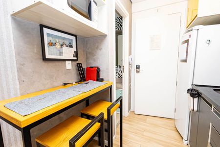 Studio para alugar com 22m², 1 quarto e 1 vaga Studio para alugar com 22m², 1 quarto e 1 vagaCozinha