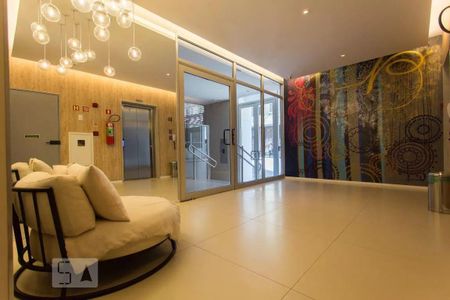 Studio para alugar com 22m², 1 quarto e 1 vaga Studio para alugar com 22m², 1 quarto e 1 vagaHall de entrada