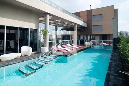 Studio para alugar com 22m², 1 quarto e 1 vaga Studio para alugar com 22m², 1 quarto e 1 vagaÁrea comum - Piscina