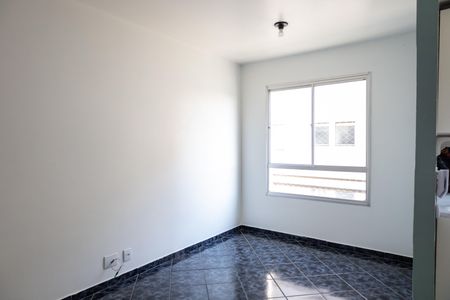 Apartamento à venda com 47m², 2 quartos e 1 vaga Apartamento à venda com 47m², 2 quartos e 1 vagaSala