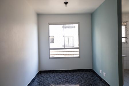 Apartamento à venda com 47m², 2 quartos e 1 vaga Apartamento à venda com 47m², 2 quartos e 1 vagaSala