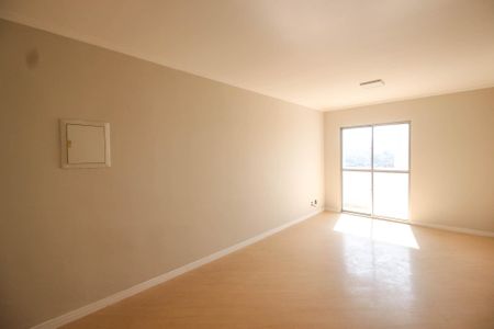 Apartamento à venda com 69m², 3 quartos e 1 vaga Apartamento à venda com 69m², 3 quartos e 1 vagaSala
