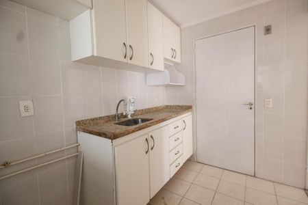 Apartamento à venda com 69m², 3 quartos e 1 vaga Apartamento à venda com 69m², 3 quartos e 1 vagaCozinha