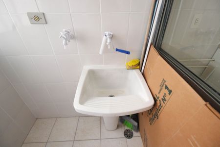 Apartamento à venda com 69m², 3 quartos e 1 vaga Apartamento à venda com 69m², 3 quartos e 1 vagaÁrea de serviço